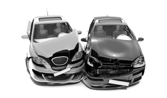 Verkehrsunfall – Haftungsverteilung eines nach links Abbiegenden mit einem Überholer