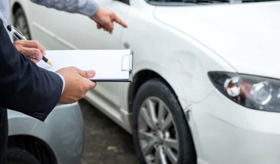 Schadensminderungspflicht bei Unfallfahrzeugveräußerung zum ausgewiesenen Restwert