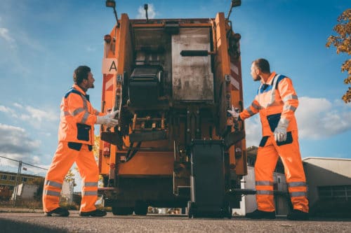 Verkehrsunfall: Sorgfaltspflichten eines Müllfahrzeugfahrers