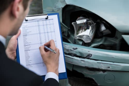 Verkehrsunfall - Ersatzfähigkeit von Sachverständigenkosten