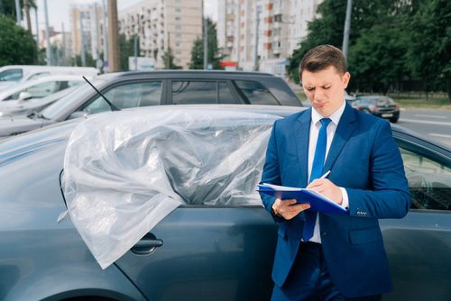 Verkehrsunfall - UPE-Aufschlag für Ersatzteile bei fiktiver Schadensabrechnung