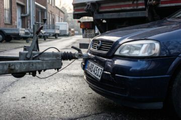 Fiktive Abrechnung der Reparaturkosten: Voller Ersatz für Lack und Verbringung